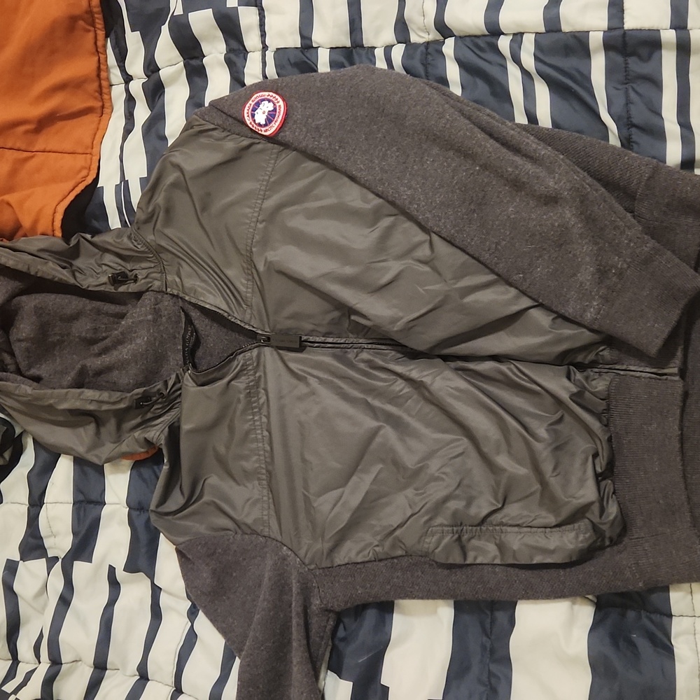 Canada Goose Large Windbridge Hoodie